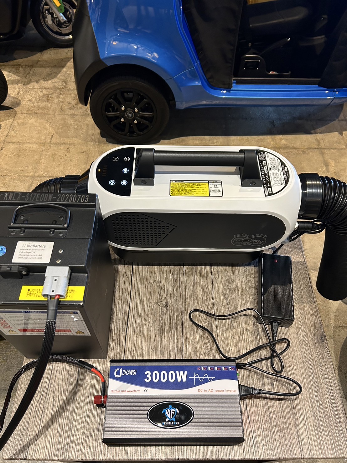 家庭用コンセントで充電可能、エコ電気車ビーグルファンコメントお読みください。 LIXIL、「EV充電器」および「EVコンセントポール」を発売 | 住宅産業新聞